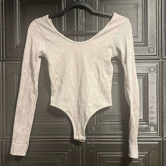 Primark Ribbed bodysuit - Picture 1 of 3